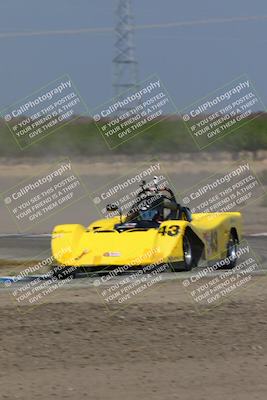 media/Apr-30-2022-CalClub SCCA (Sat) [[98b58ad398]]/Group 3/Race (Grapevine)/